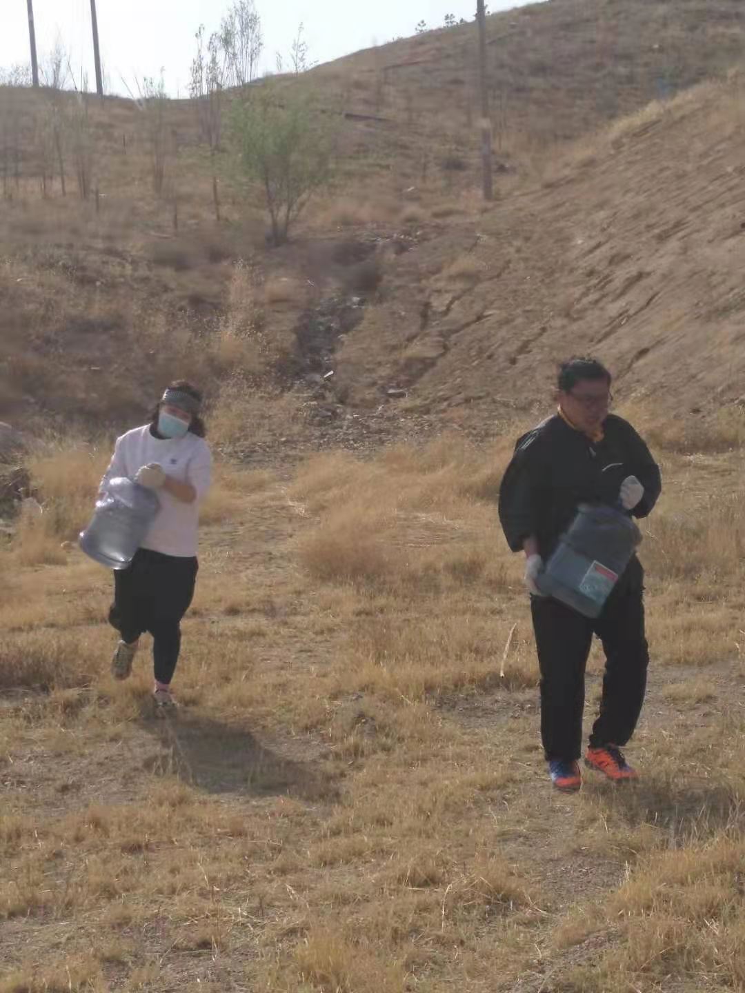 微信图片_2021042610262311.jpg