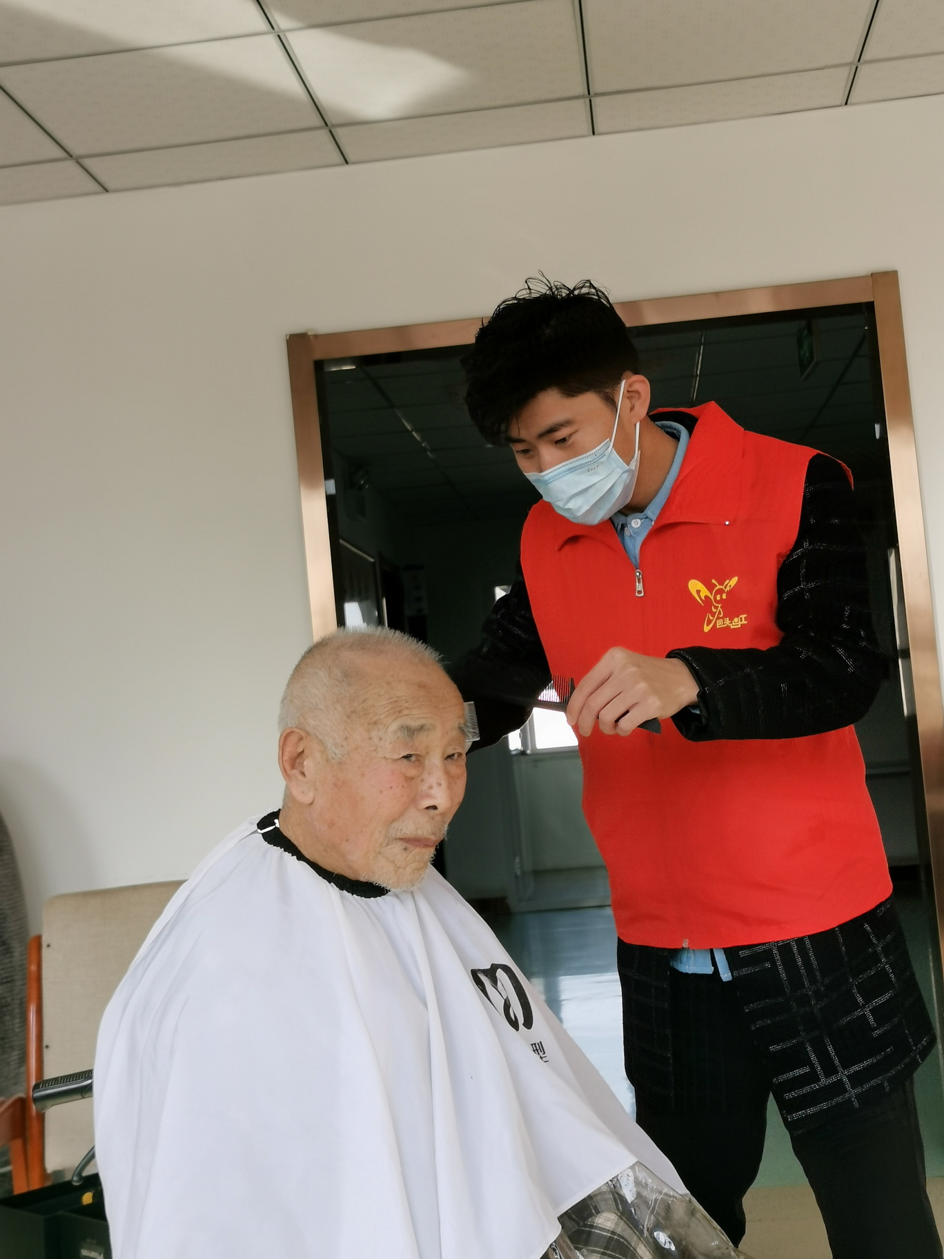 微信图片_2021101421063418.jpg